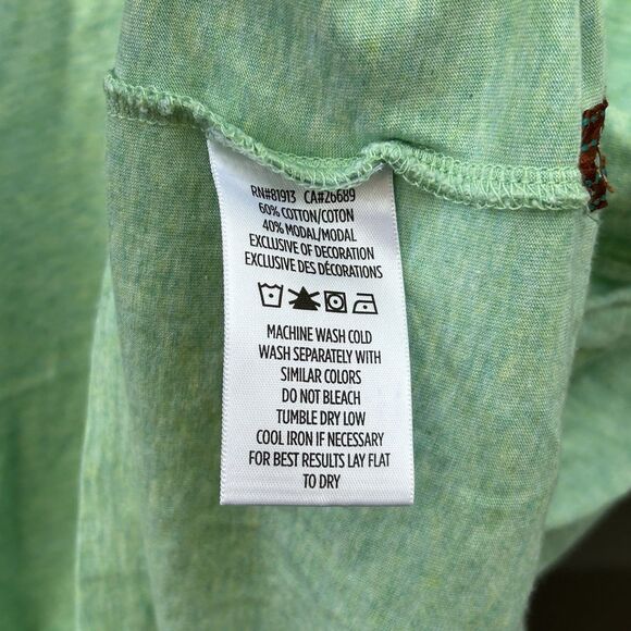 Robert Graham T-Shirt Size Medium Classic Fit V-Neck Green Short Sleeve Men's - Picture 7 of 8